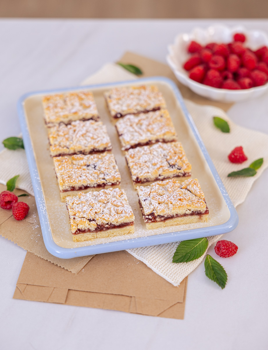 Malinine džem pita kocke